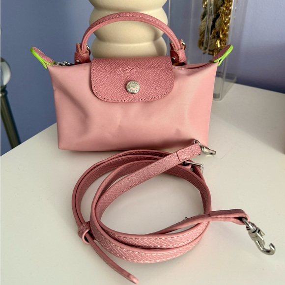 Longchamp Handbags - Longchamp Le Pilage Green Line Pouch w/ Handle